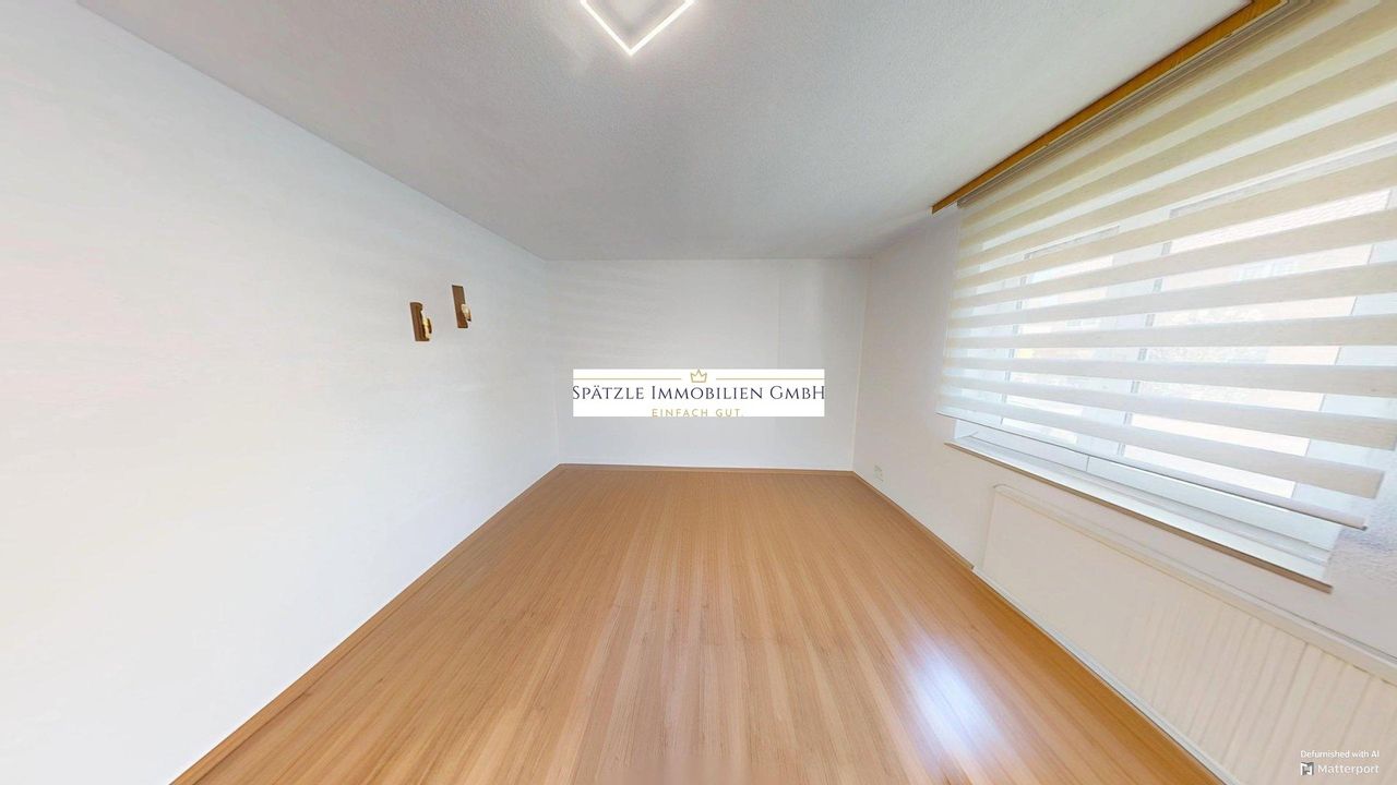 Wohnzimmer EG Blick von der Tür