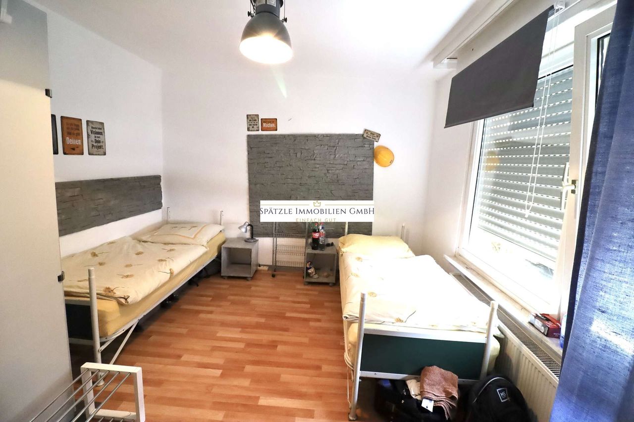 Schlafzimmer 3