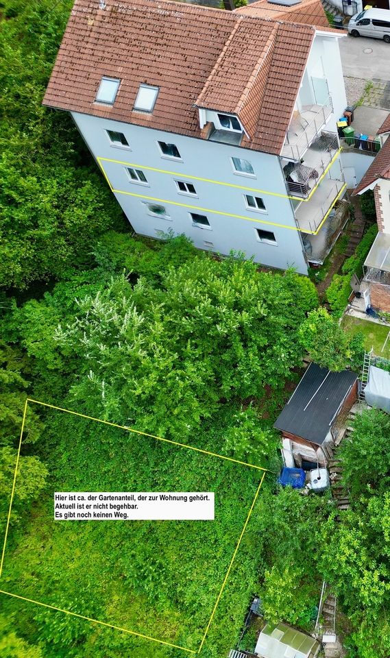 Blick auf das Grundstück und den ca. Gartenanteil.