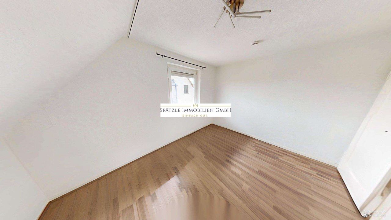 DG - Schlafzimmer 2