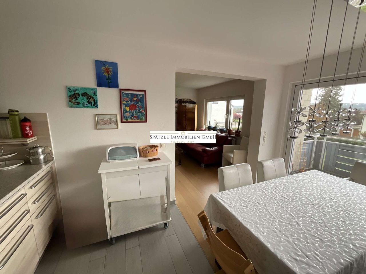 Esszimmer Blick zum Wohnzimmer